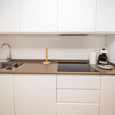 Apartmán Marina De La Duquesa 819 *
